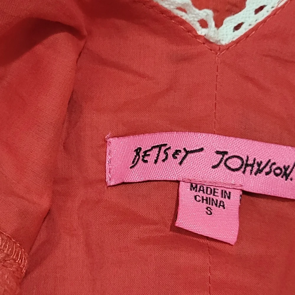 Betsey Johnson Red Floral Cotton Bush Gardens Seersucker Tiered Mini Dress Small - Picture 5 of 5